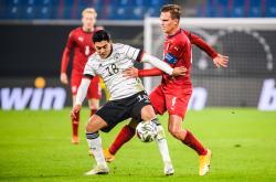 开云在线直播-包含捷克对抗丹麦，欧洲赛事前途未卜的词条