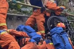 开云体育直播-四川热火队员技压群雄，暴扬士气的简单介绍