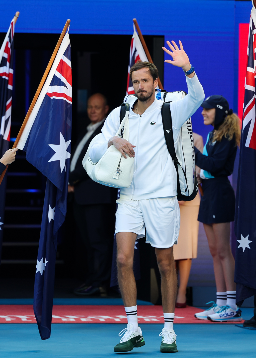 德国网球队轻取世界网球队,梅德韦杰夫统治全场的简单介绍 德国网球队轻取世界网球队,梅德韦杰夫统治全场的简单介绍