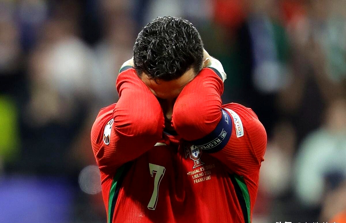 尤文图斯遭遇惨败，C罗难挽狂澜