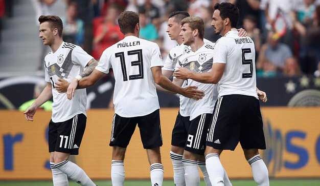 瑞士横扫克罗地亚,穆勒高光表现 瑞士横扫克罗地亚,穆勒高光表现