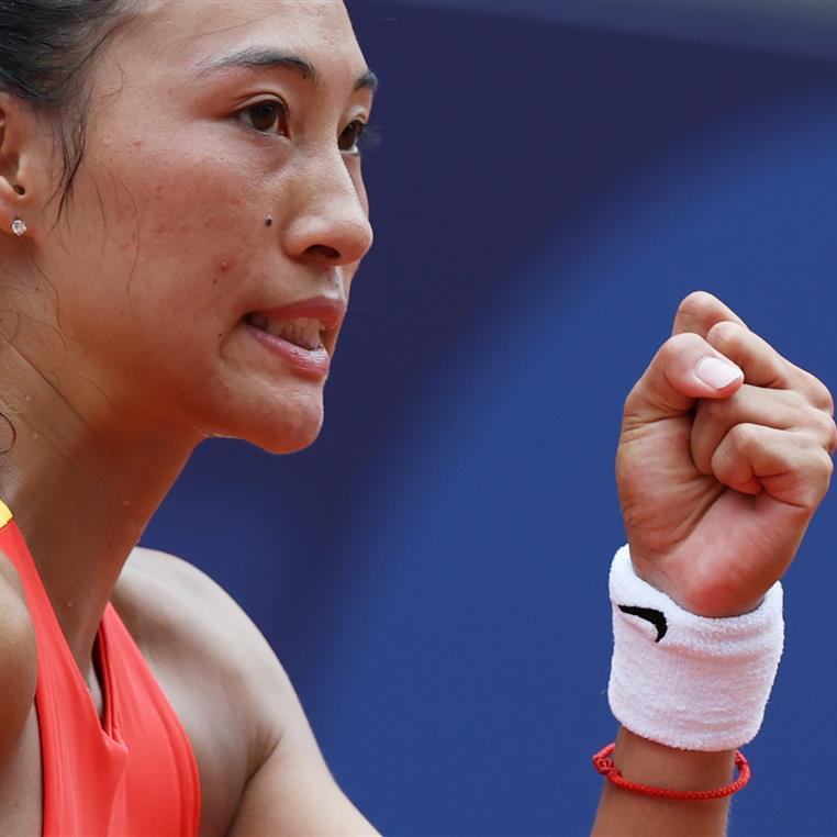 西班牙网球队力克日本网球队，穆雷三分雨点燃全场的简单介绍