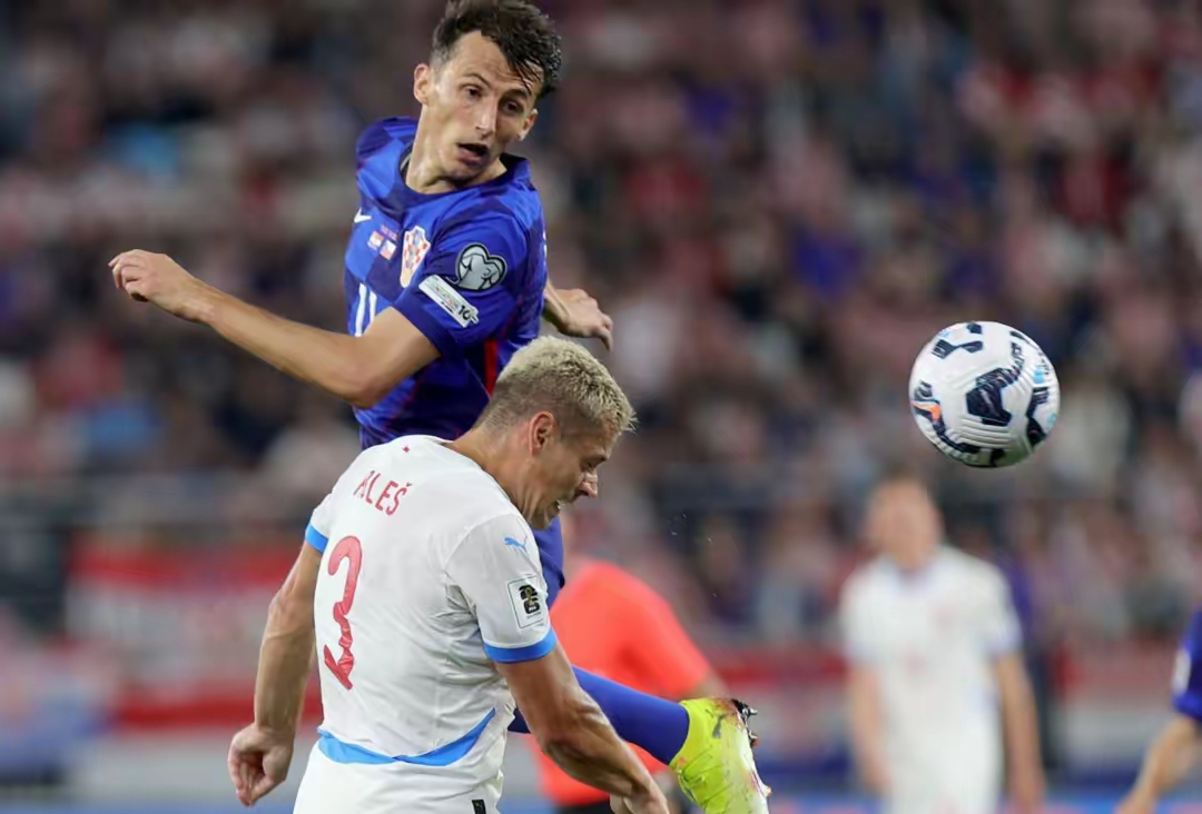 包含欧预赛中的豪门对决颇具看点的词条 包含欧预赛中的豪门对决颇具看点的词条