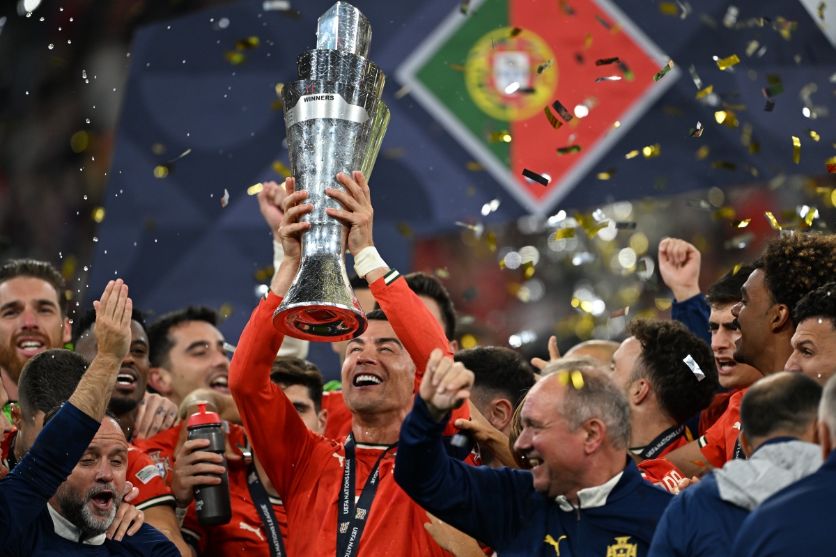 包含摩纳哥准备迎战多特蒙德，向冠军发起冲击的词条