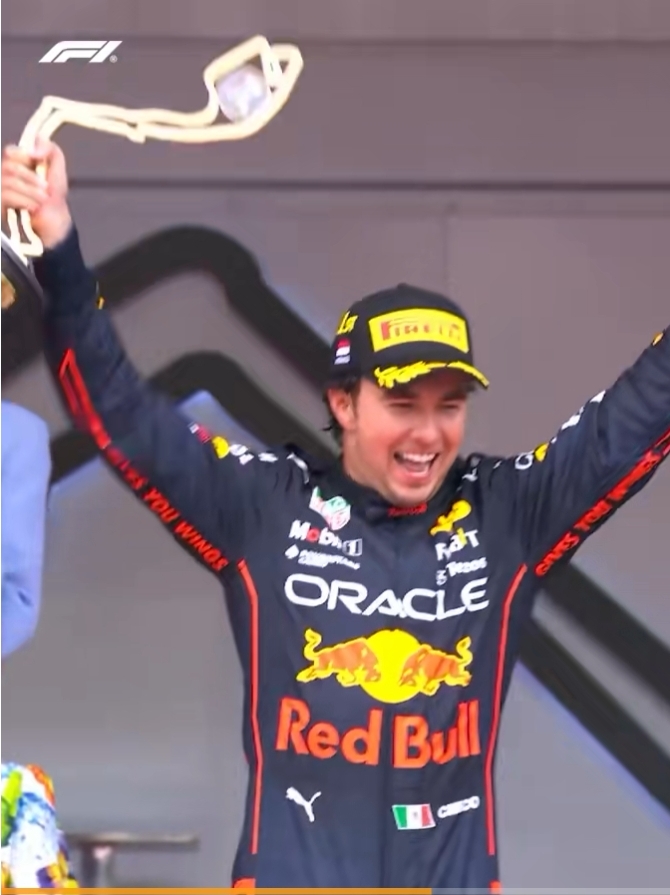 包含红牛车队碾压迈凯伦，佩雷兹高光表现的词条