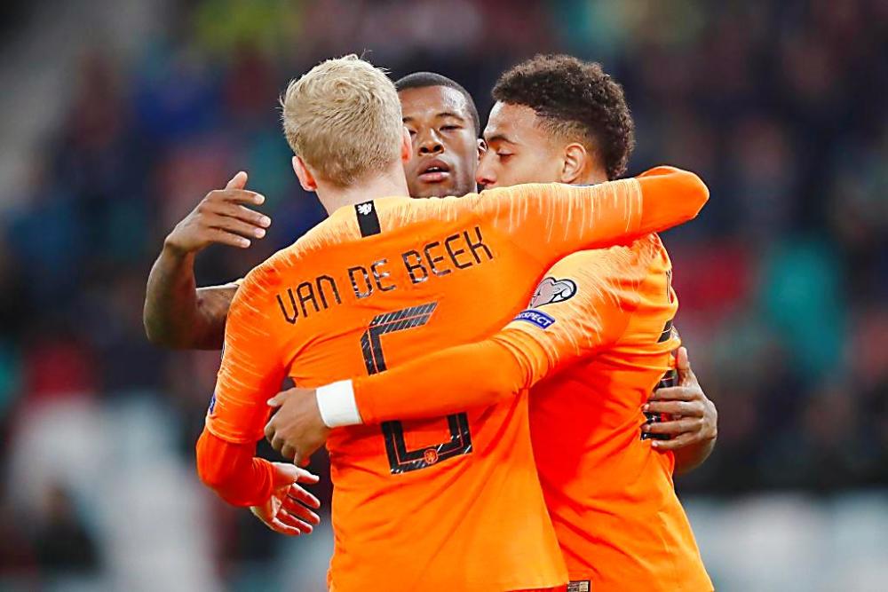 国际米兰险胜荷兰，卡塞米罗带队取胜