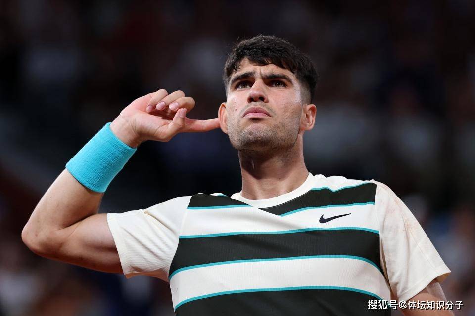 法国网球队翻盘日本网球队，阿尔卡拉斯统治全场的简单介绍