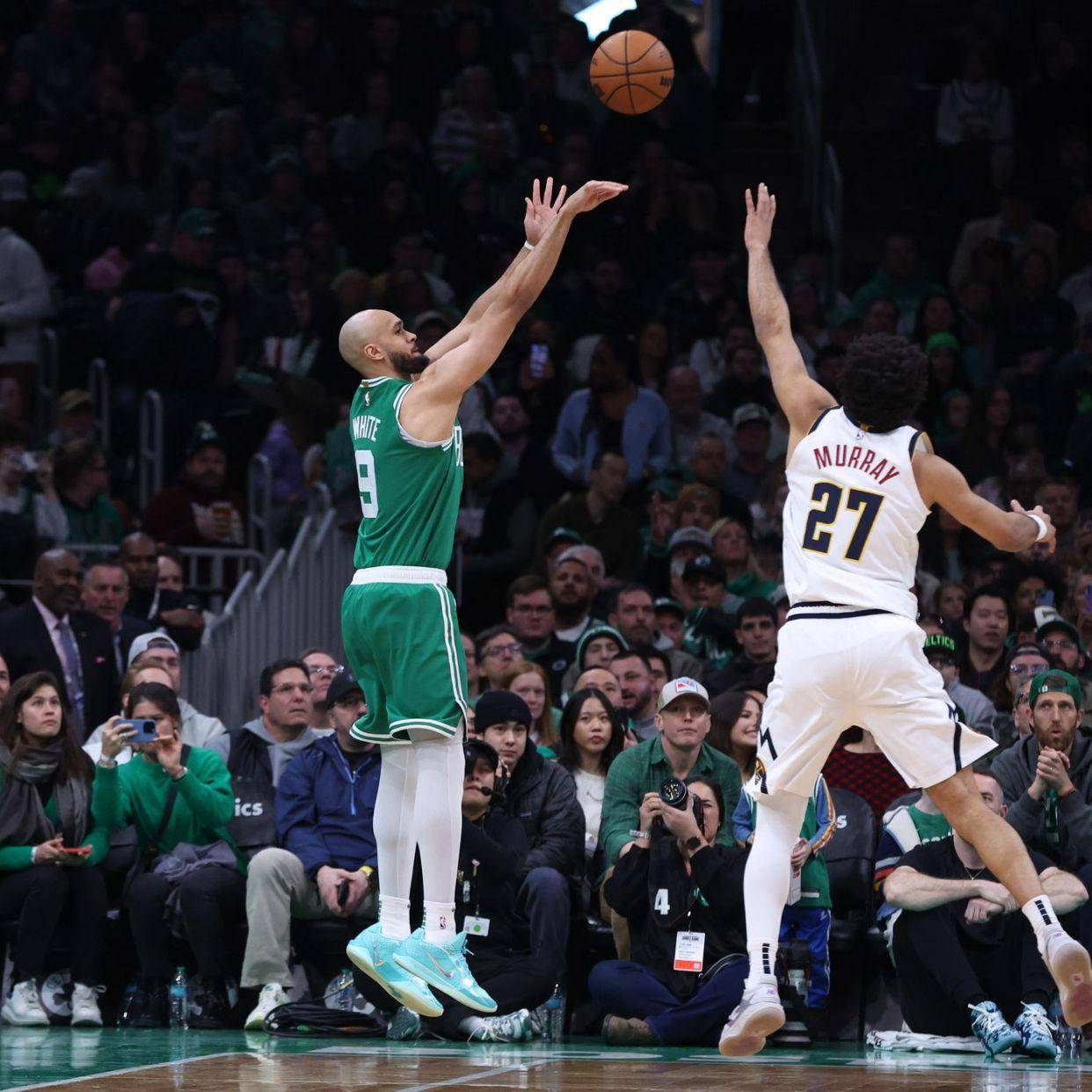 国王翻盘湖人，塔图姆完成帽子戏法的简单介绍