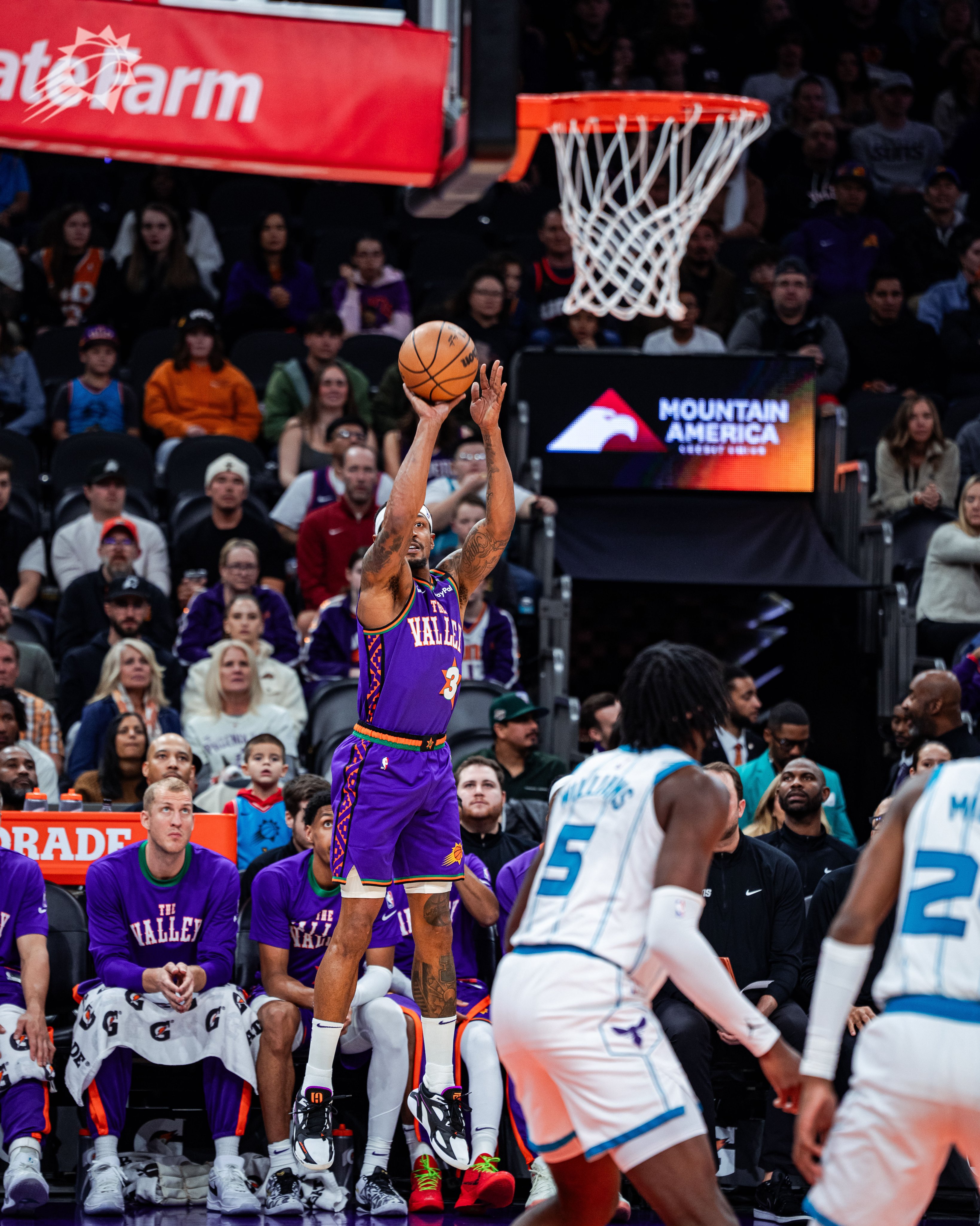 黄蜂碾压土耳其男篮，麦科勒姆一己之力扛起全队的简单介绍