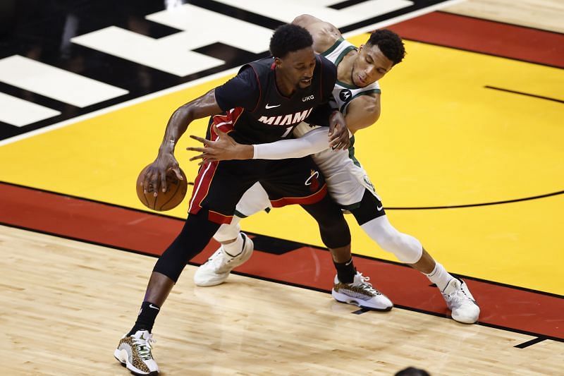 山东队横扫热火，西亚卡姆统治全场的简单介绍