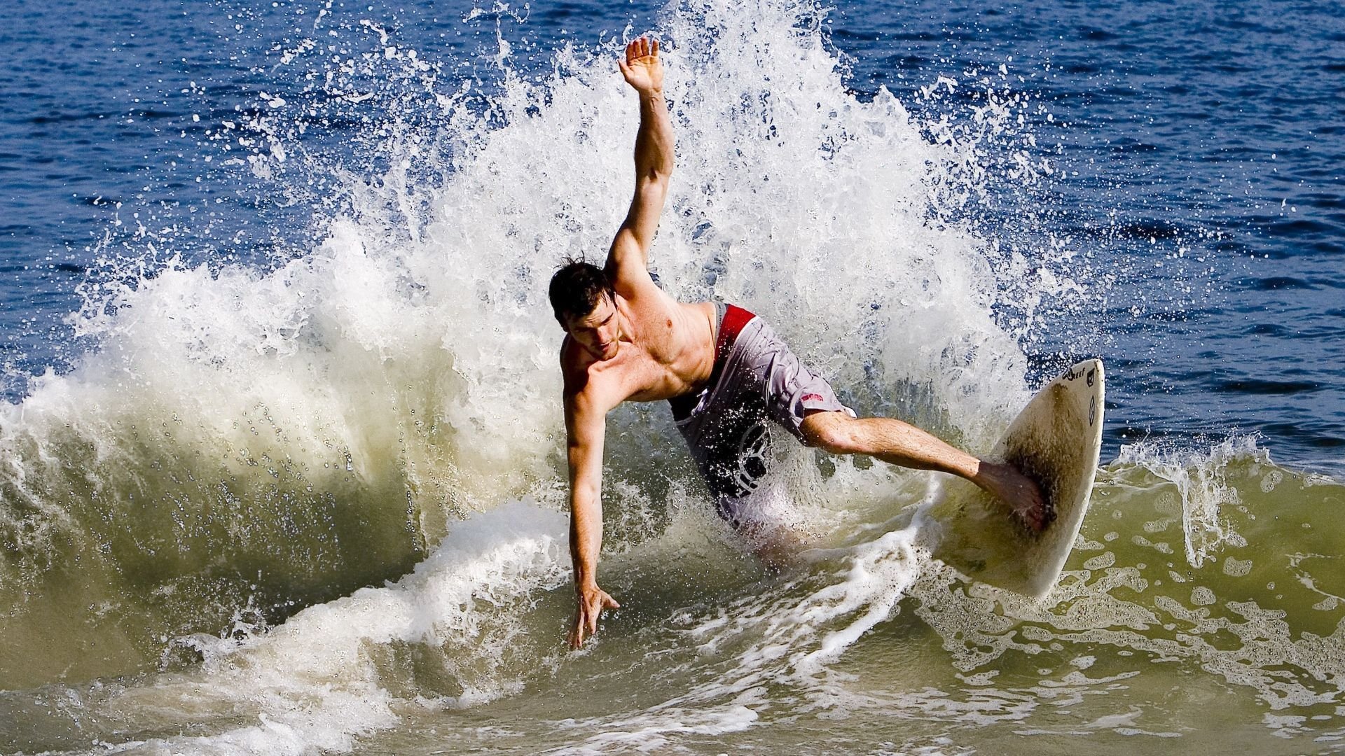 鹈鹕终结广东队?当NBA总决赛遇上跨时空幻想